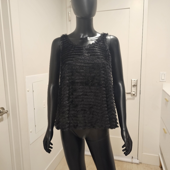 Black Ruffled Relaxed Tank Top - Picture 1 of 2